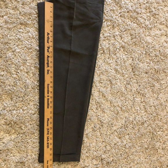 Liz Claiborne Men's Pleated Loose Fit Pants w/Cuffs Green Sz 32x30 Pressed Seam - Picture 8 of 8